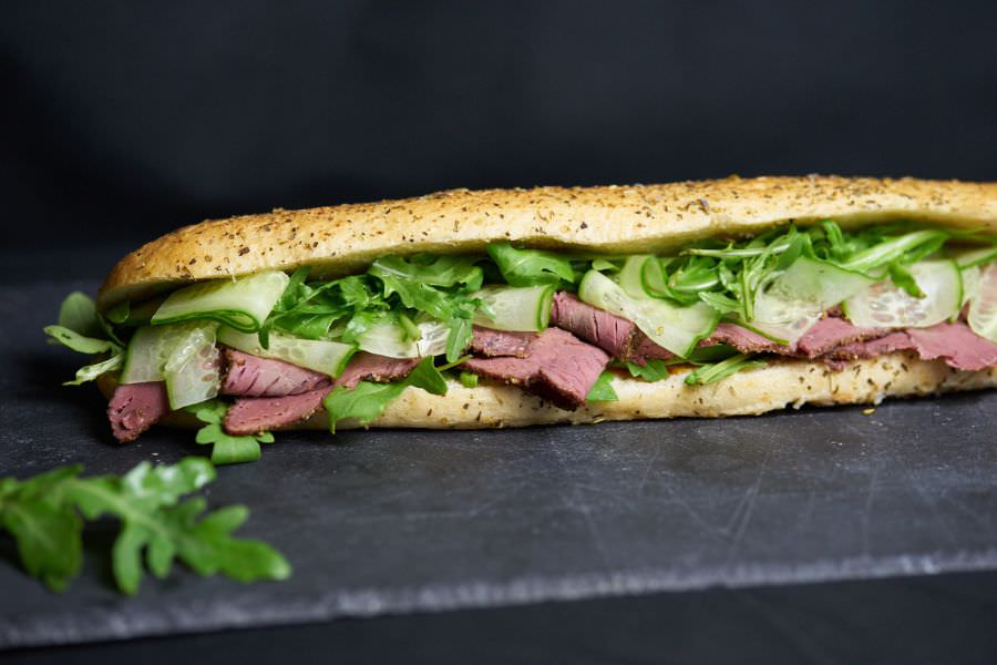 Pastrami Sandwich mit Brisket von Fitmeat