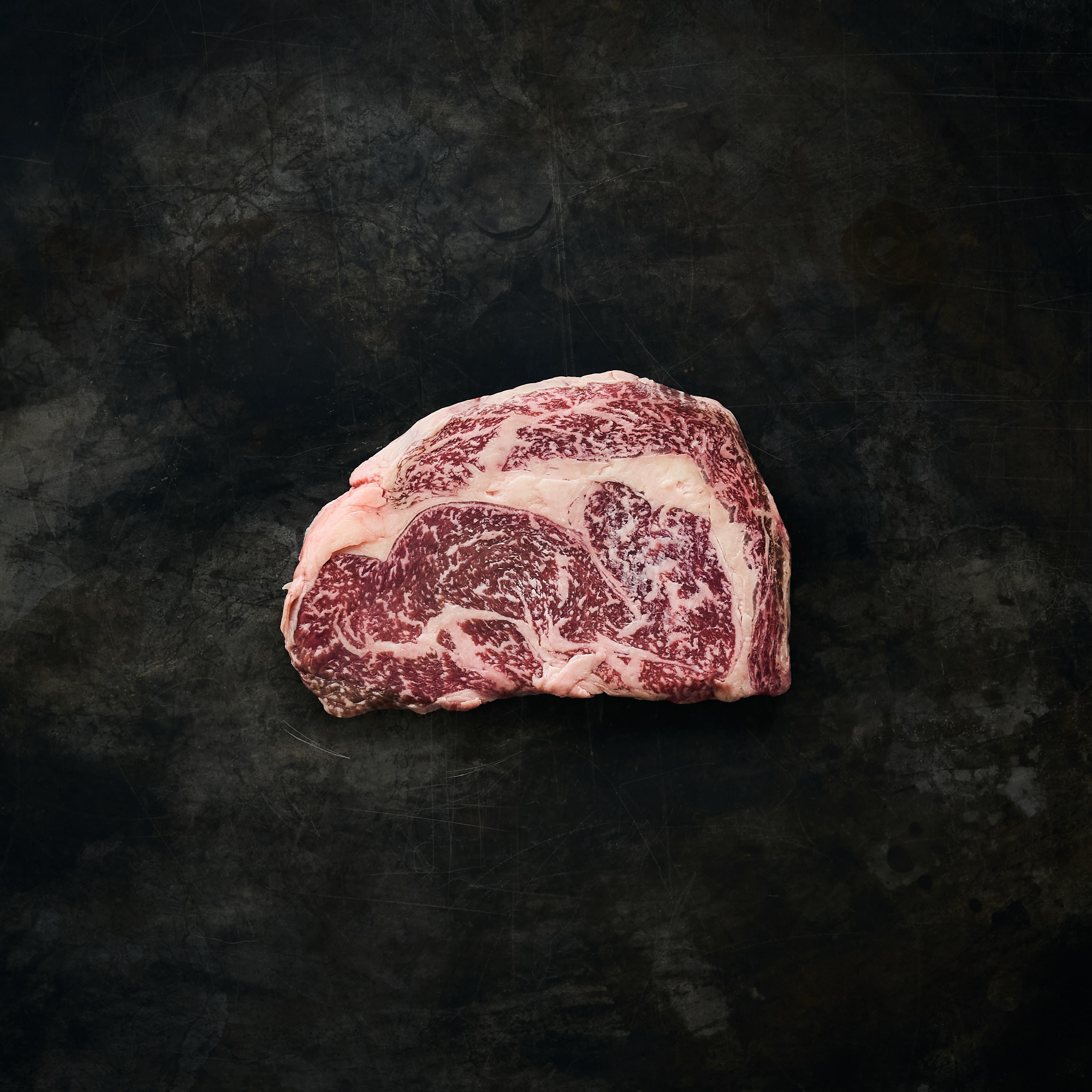 Steaks vom Wagyu-Rind aus Oesterreich Rib-Eye-Steak vom Wagyu-Rind Produktaufnahme
