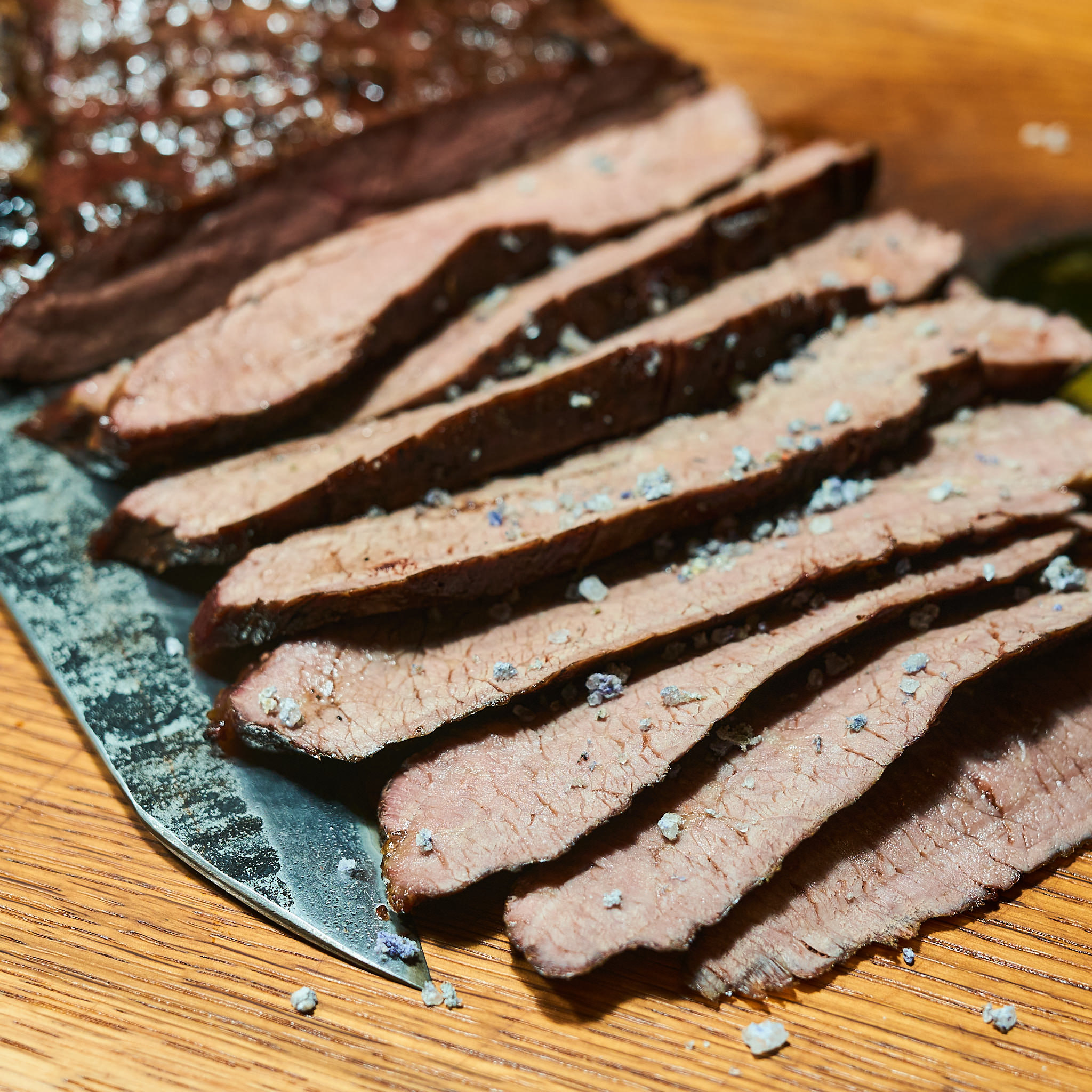 Flanksteak von der oesterreichischen Kalbin Tranchiertes Flanksteak